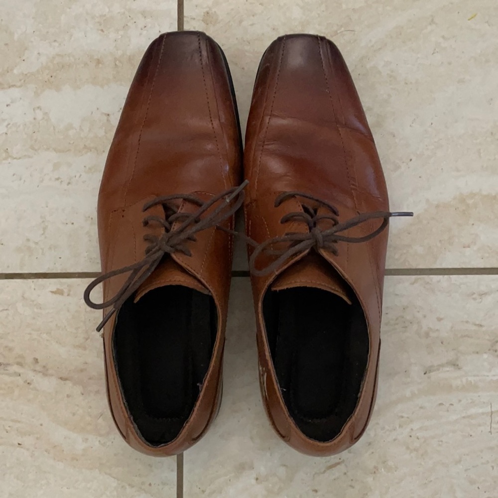 NWOT, GENUINE LEATHER DRESS SHOES